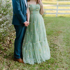 Long Tulle Flower Embroidered A-line dress